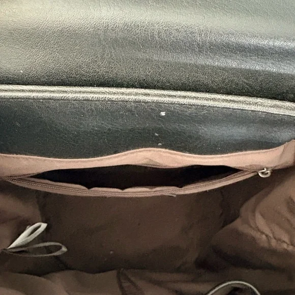 Matt & Nat Black Vegan Leather Backpack with Top Handle - Picture 8 of 8